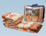 Одеяло шерсть овечья облегч. 140*205 (вес 0,9 кг) ткань полиэстер ОПШ-О-15,Ника